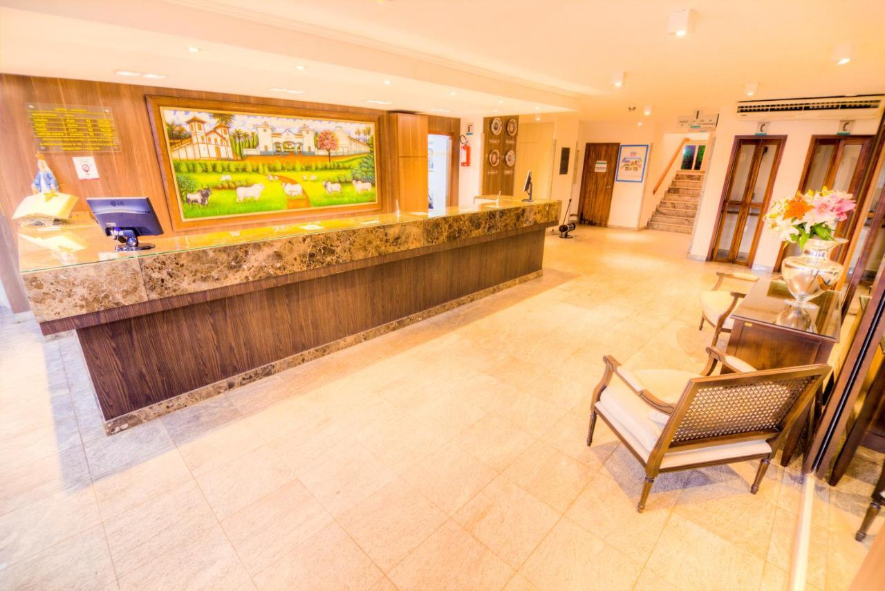 Hotel Dan Inn Uberaba & Convencoes By Nacional Inn Екстер'єр фото