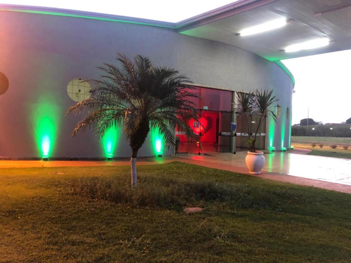 Hotel Dan Inn Uberaba & Convencoes By Nacional Inn Екстер'єр фото